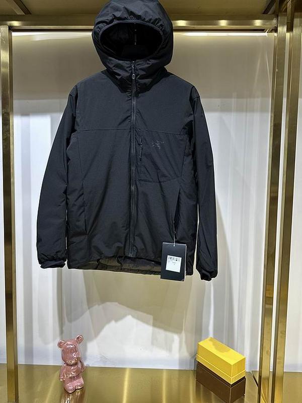 ARC'TERYX Men's Outwear 9